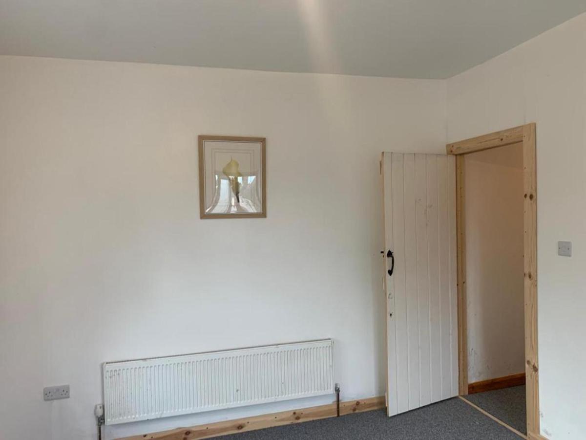 One Lovely Apartmt 1 Double & 2 Camp Beds Apartment Stoke-on-Trent ภายนอก รูปภาพ